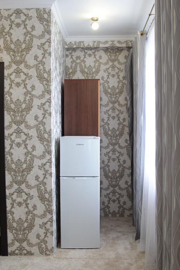 ホテルKaravan Bila Krynytsya  エクステリア 写真